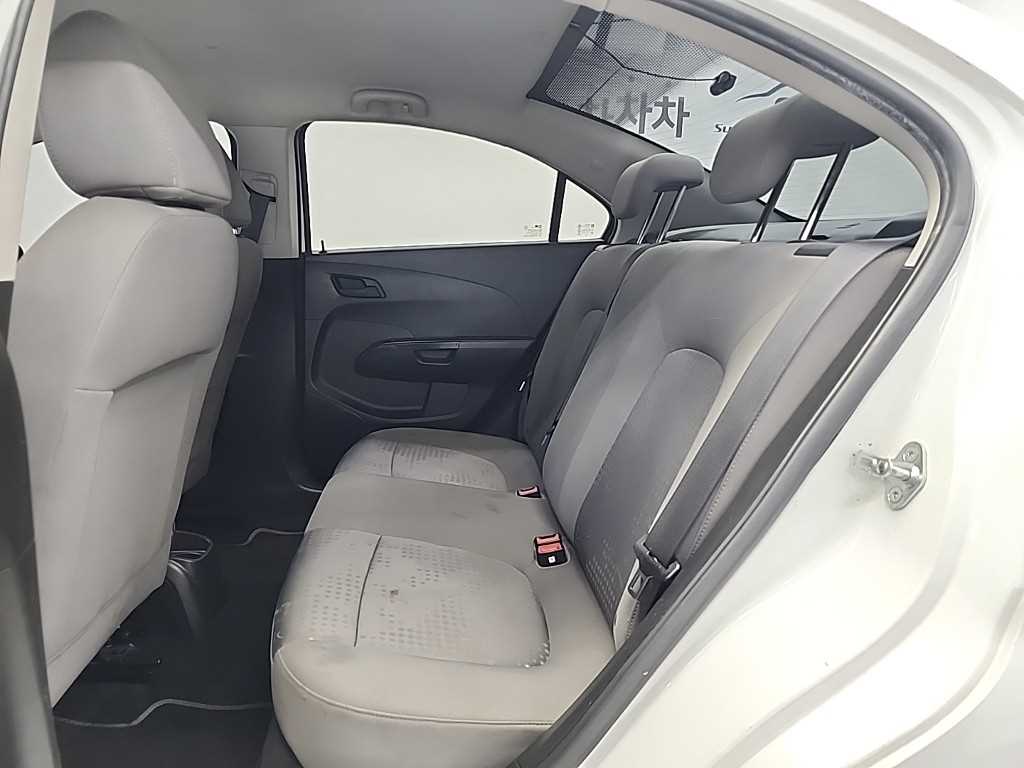 Chevrolet Abeo - Vista 12