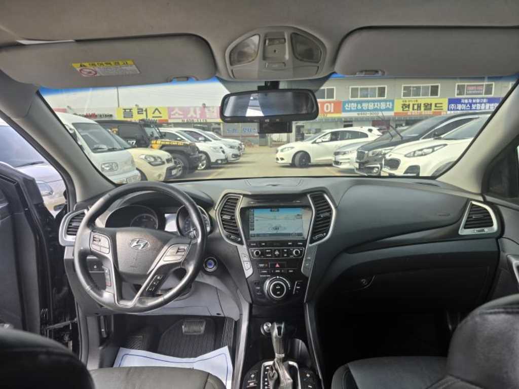 HYUNDAI Santa Fe - Vista 7