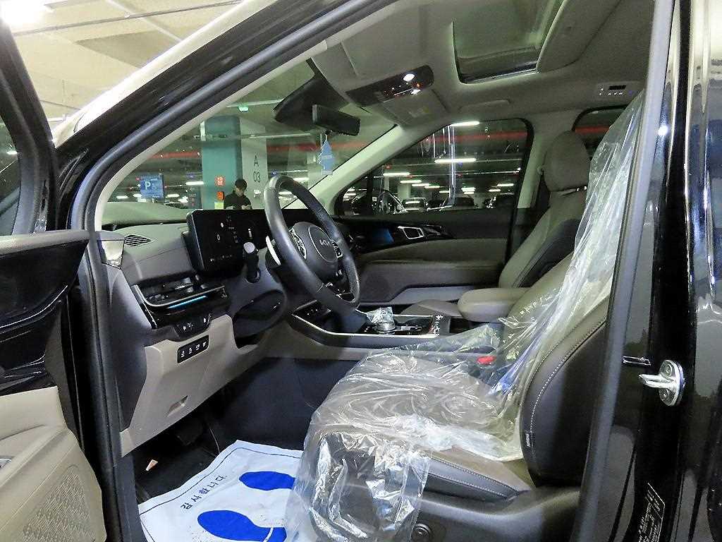 KIA Carnival - Vista 6