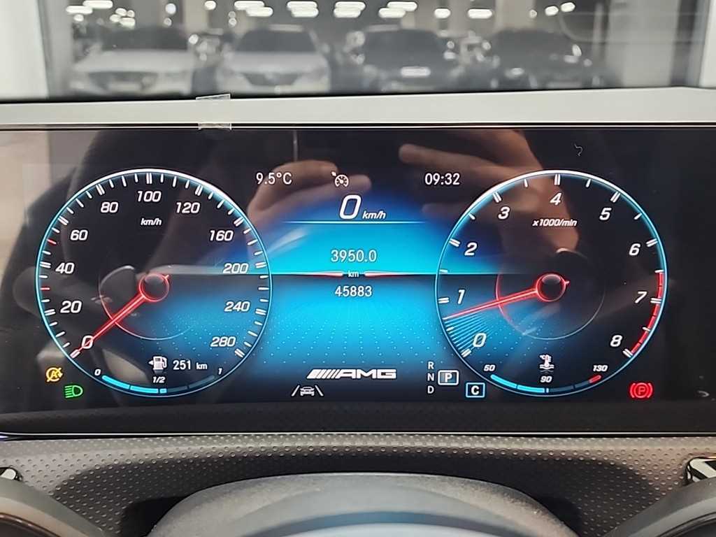 Mercedes Benz A Class - Vista 6