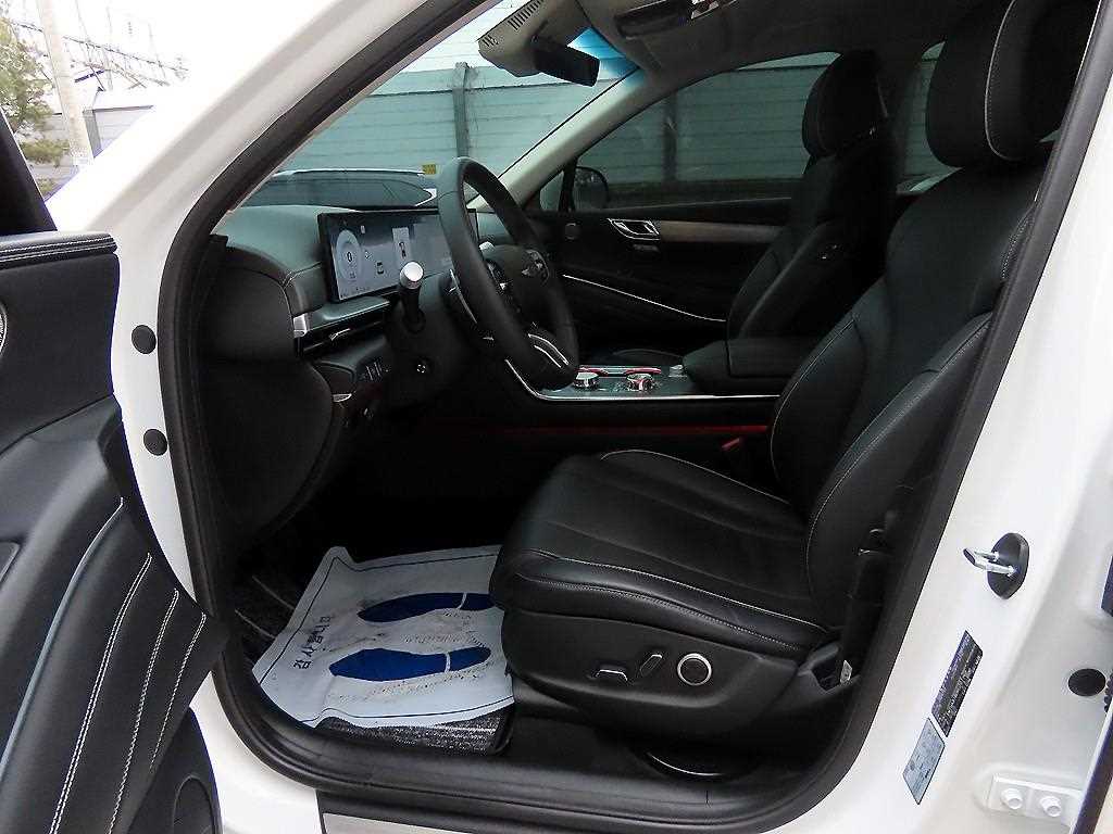 Genesis GV80 - Vista 5