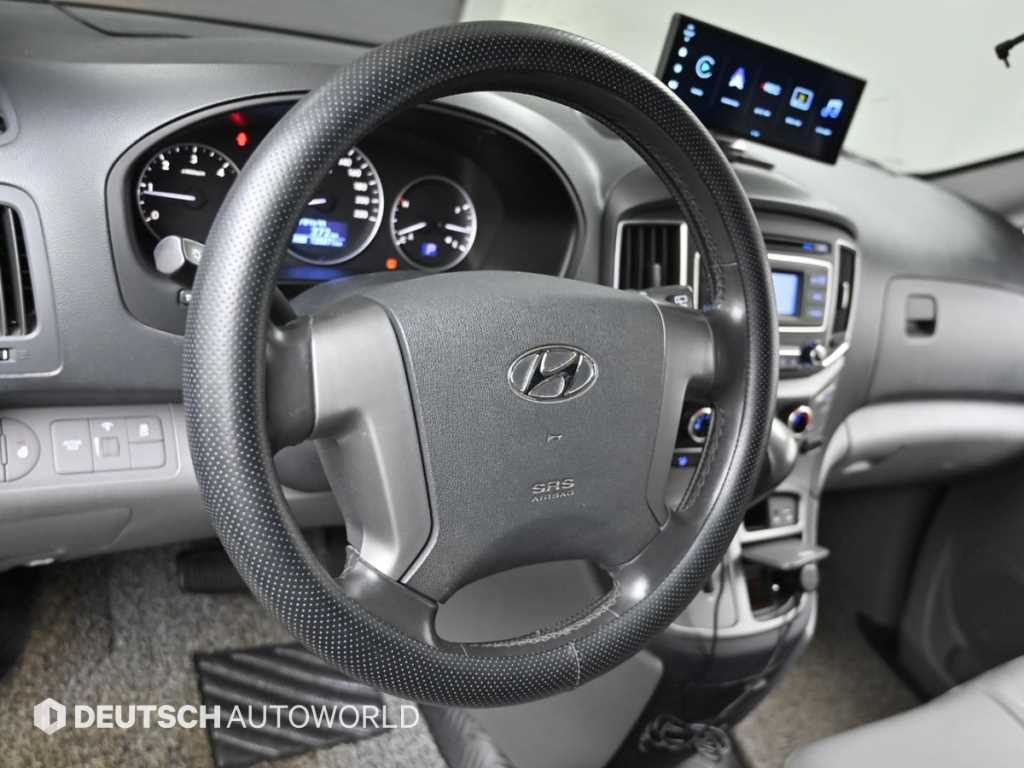 HYUNDAI Starex 2018 Plateado - Importación desde Corea - HF Imports Iquique - Foto 13