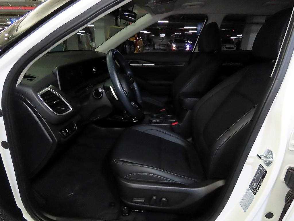 KIA Seltos - Vista 6