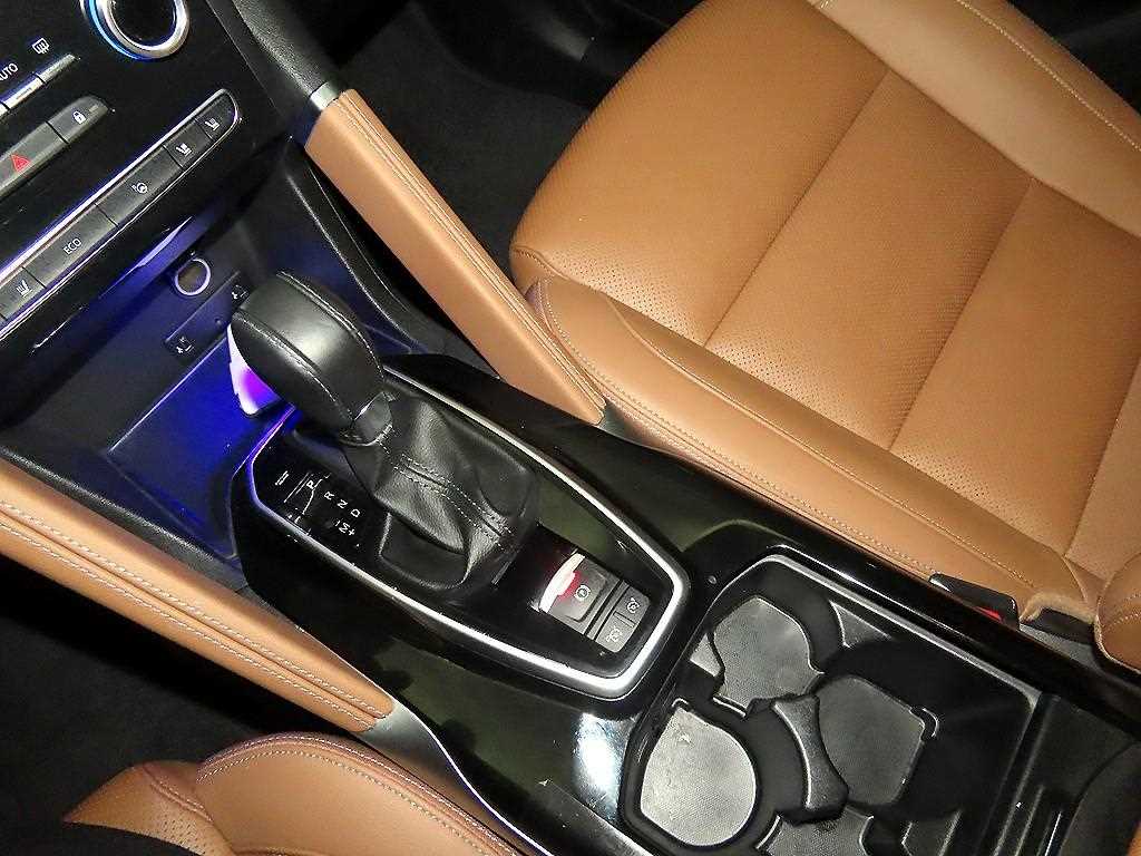 SAMSUNG QM6 - Vista 12