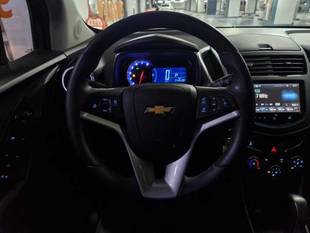 Chevrolet Trax - Vista 9