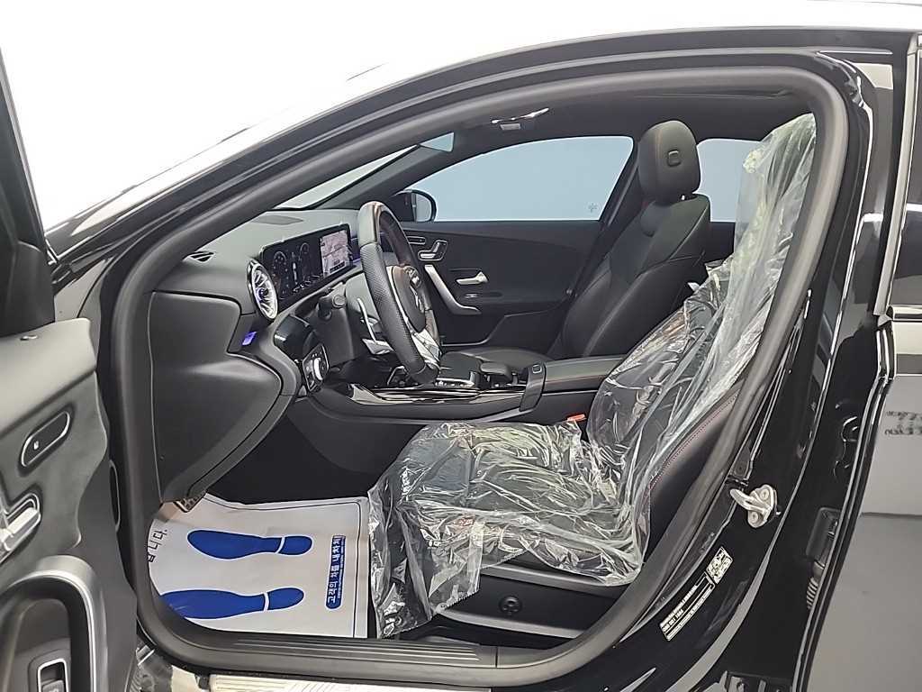 Mercedes Benz A Class - Vista 11