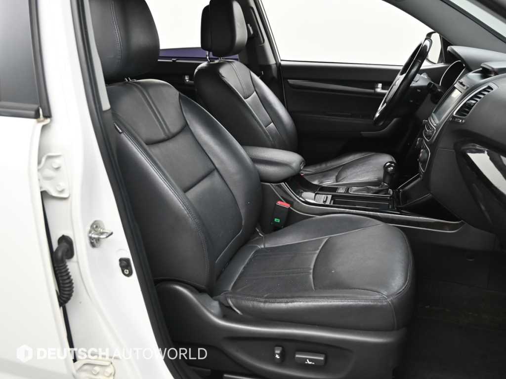 KIA Sorento - Vista 10