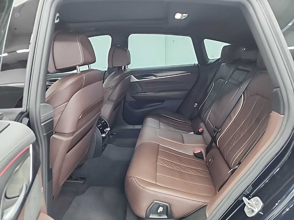 BMW Gran Turismo - Vista 12