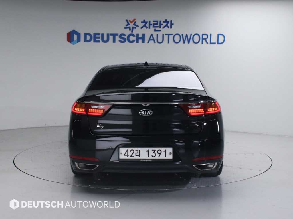 KIA K7 - Vista 4