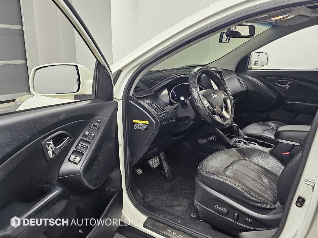 HYUNDAI Tucson - Vista 11