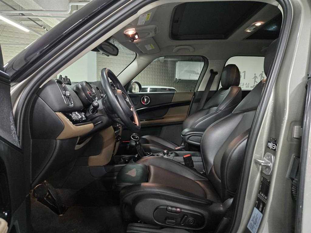 Mini Countryman - Vista 6