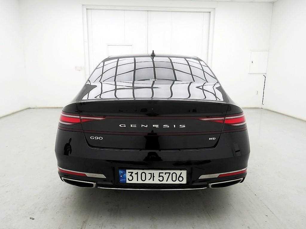 Genesis G90 - Vista 3