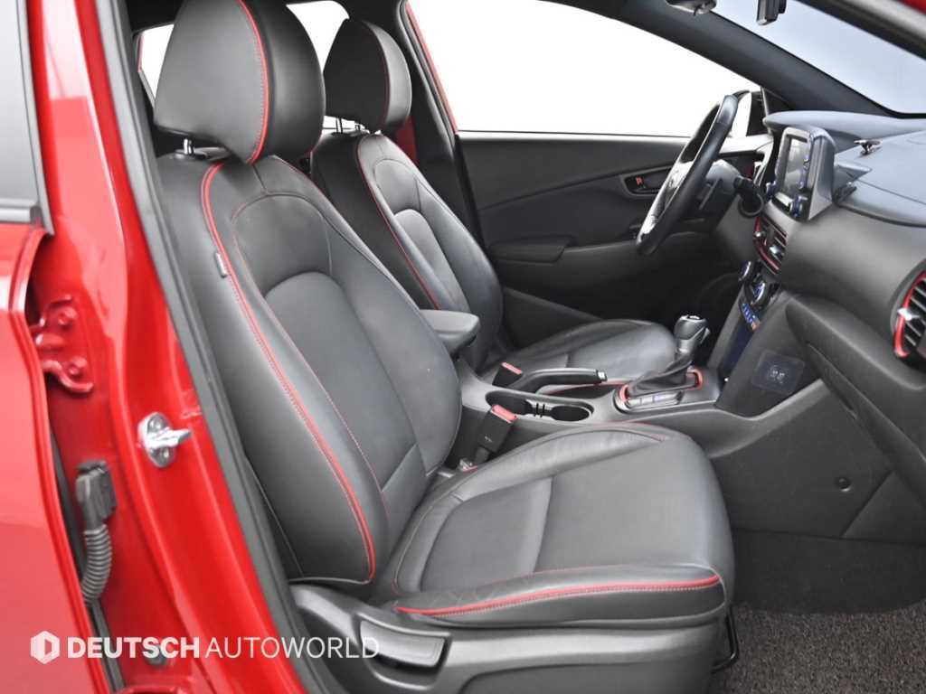 HYUNDAI Kona - Vista 10