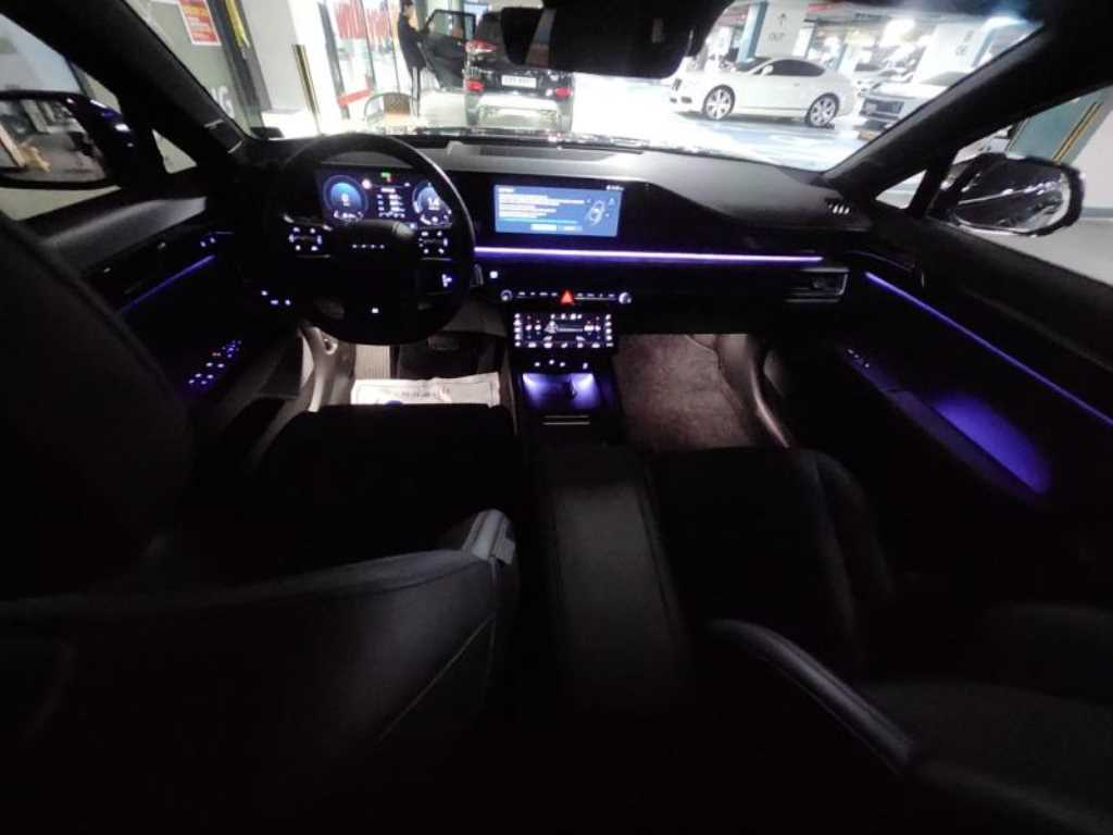 HYUNDAI Grandeur - Vista 7