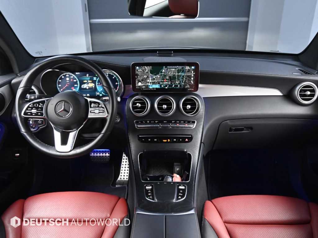 Mercedes Benz GLC Class - Vista 7