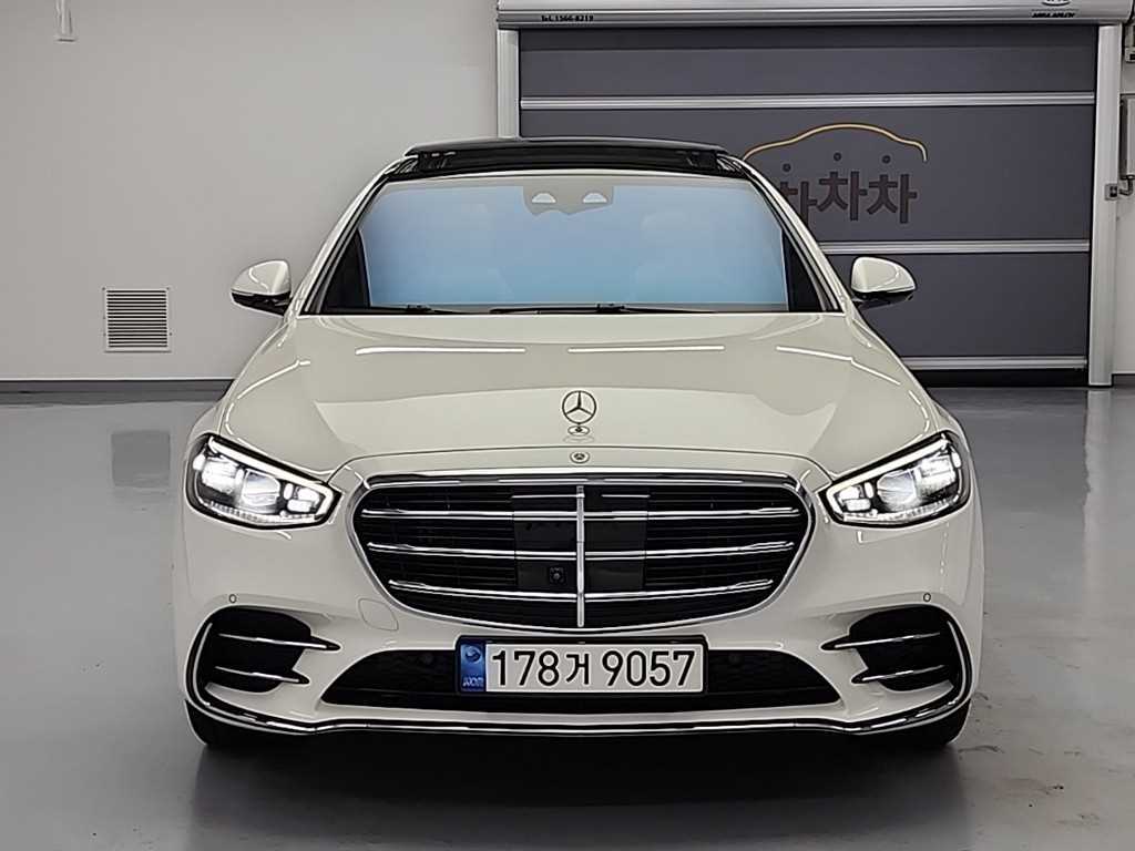 Mercedes Benz S Class - Vista 2