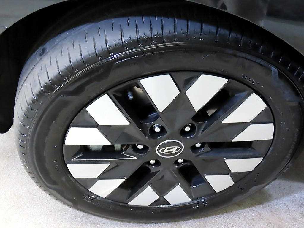 HYUNDAI Staria 2025 Negro - Importación desde Corea - HF Imports Iquique - Foto 20