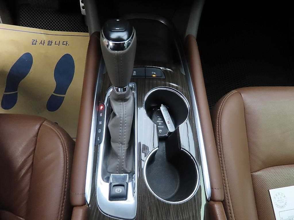 Chevrolet Malibu - Vista 10