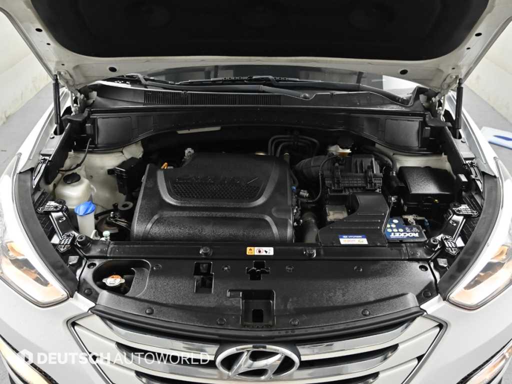 HYUNDAI Santa Fe - Vista 6