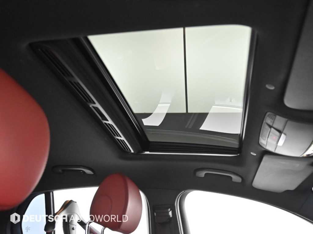 Mercedes Benz GLC Class 2023 Negro - Importación desde Corea - HF Imports Iquique - Foto 18