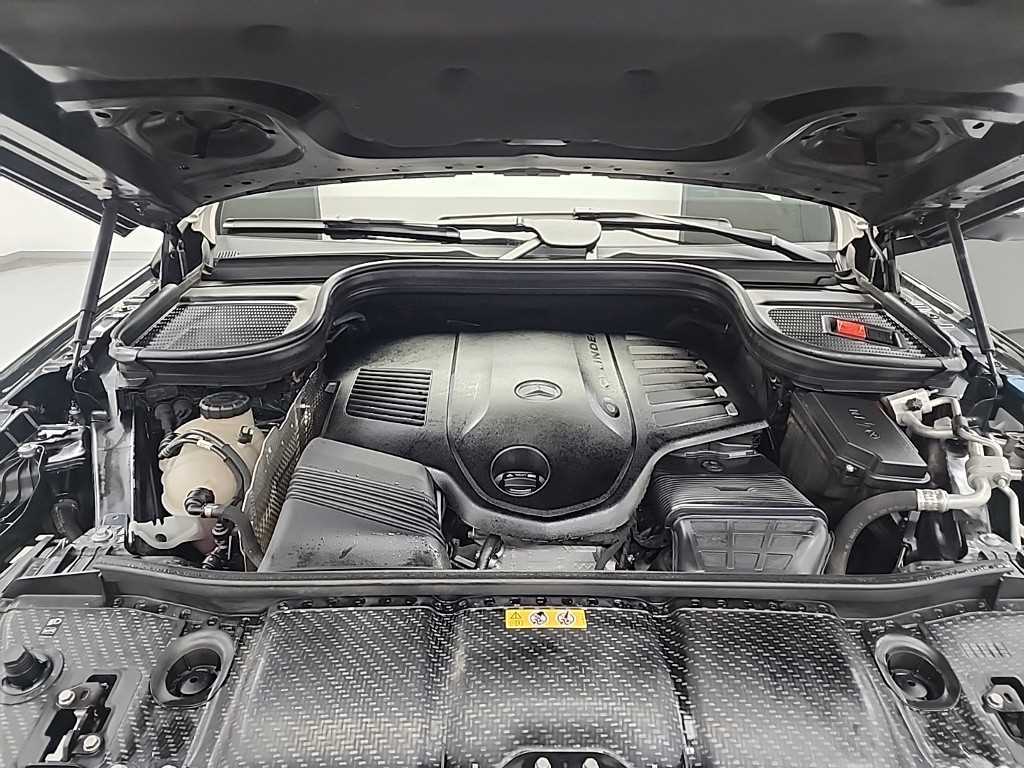 Mercedes Benz GLE Class - Vista 5