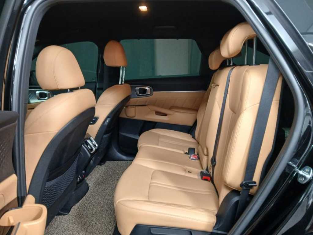KIA Sorento - Vista 7