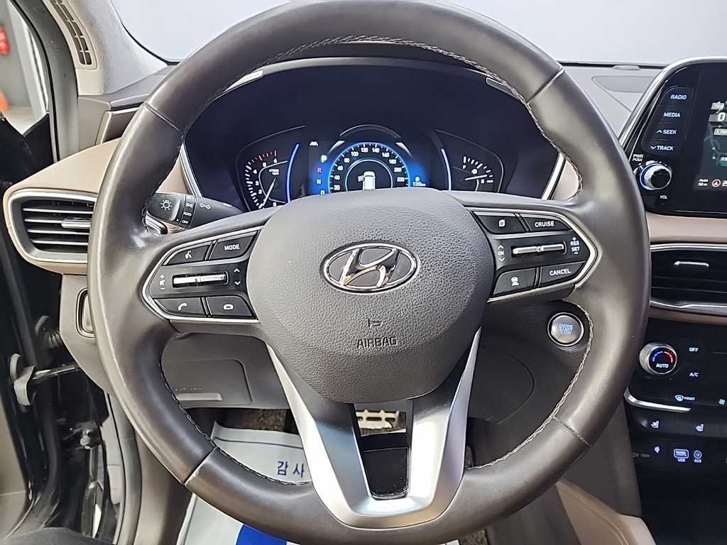 HYUNDAI Santa Fe - Vista 9