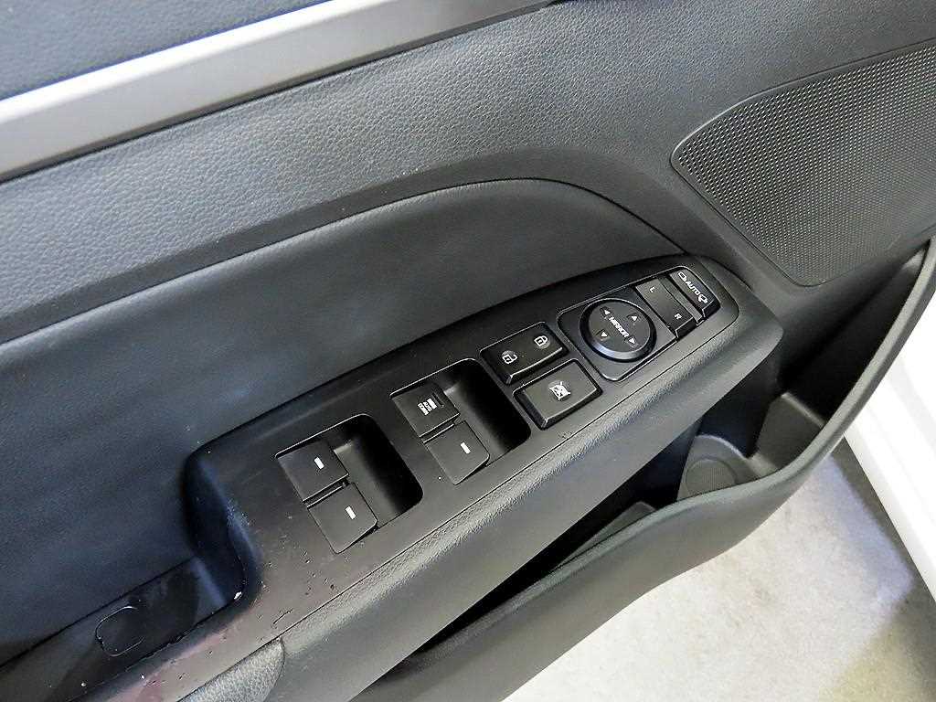 HYUNDAI Avante 2018 Blanco - Importación desde Corea - HF Imports Iquique - Foto 13