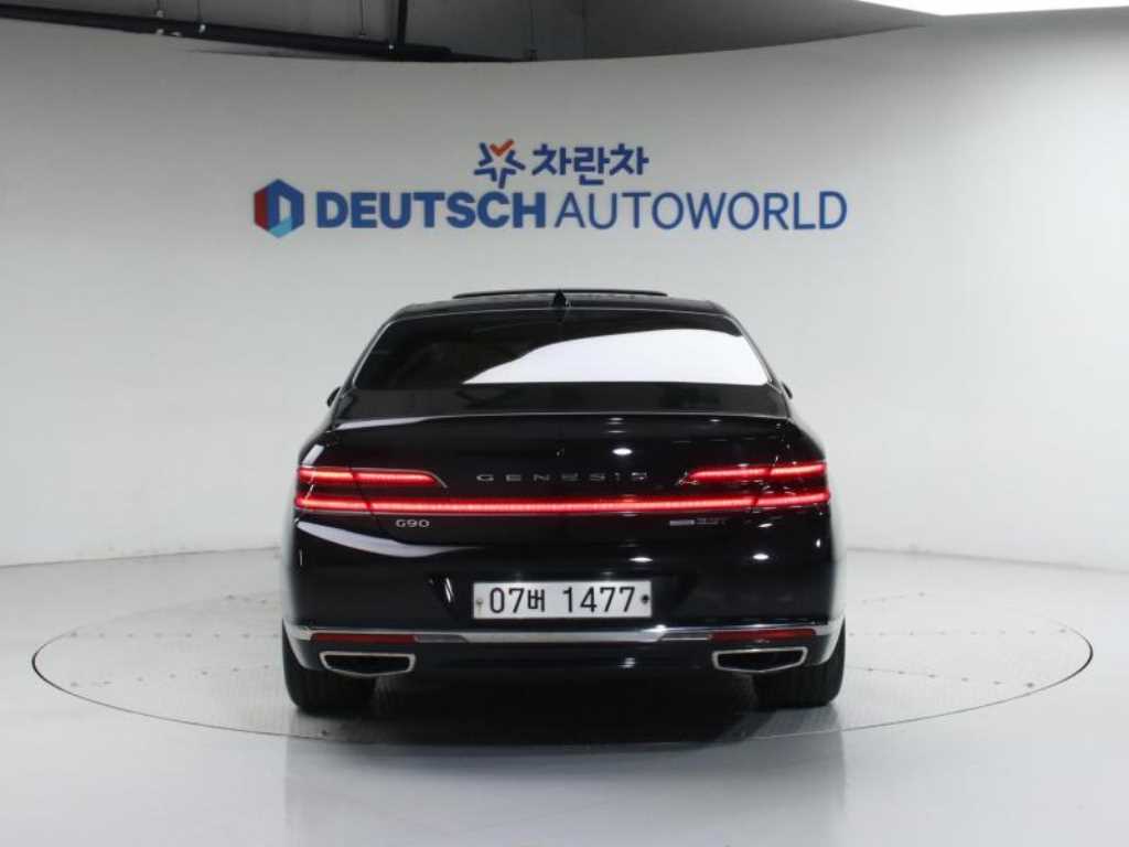 Genesis G90 - Vista 4