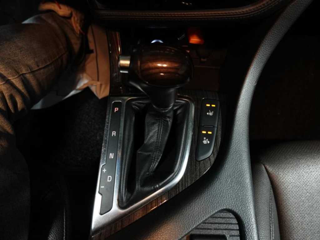 KIA K5 2015 Blanco - Importación desde Corea - HF Imports Iquique - Foto 17