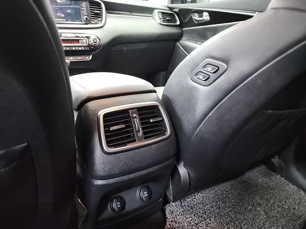 KIA Sorento 2018 Blanco - Importación desde Corea - HF Imports Iquique - Foto 13