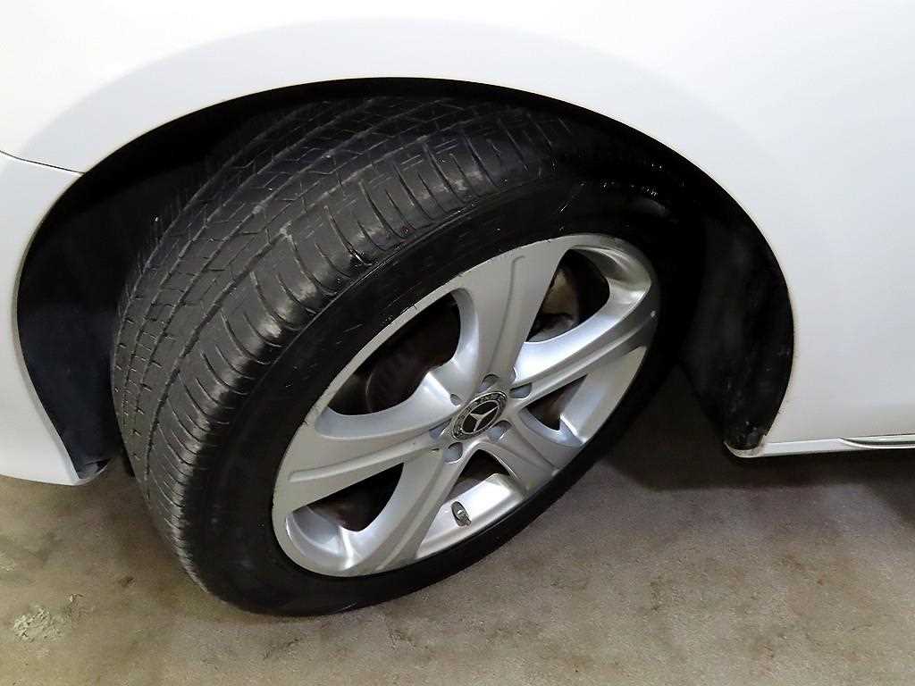 Mercedes Benz E class 2018 Blanco - Importación desde Corea - HF Imports Iquique - Foto 20