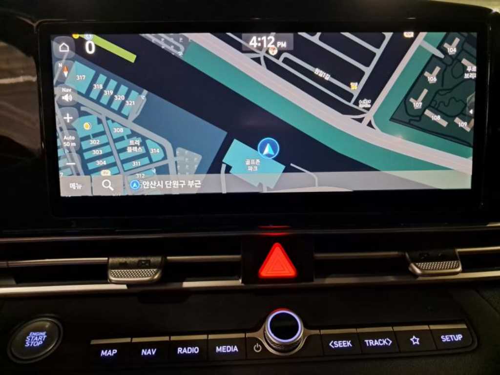 HYUNDAI Avante - Vista 11