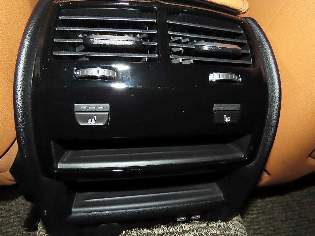 BMW 5 Series 2023 Negro - Importación desde Corea - HF Imports Iquique - Foto 14