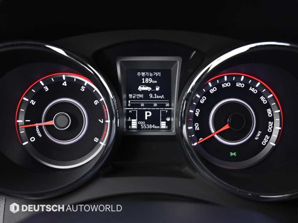 Ssangyong Tivoli - Vista 8