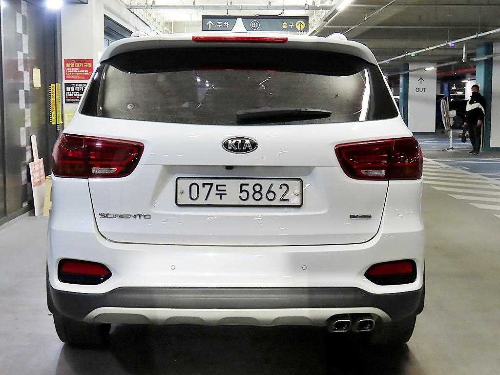KIA Sorento - Vista 5
