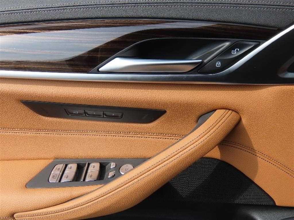 BMW 5 Series - Vista 12