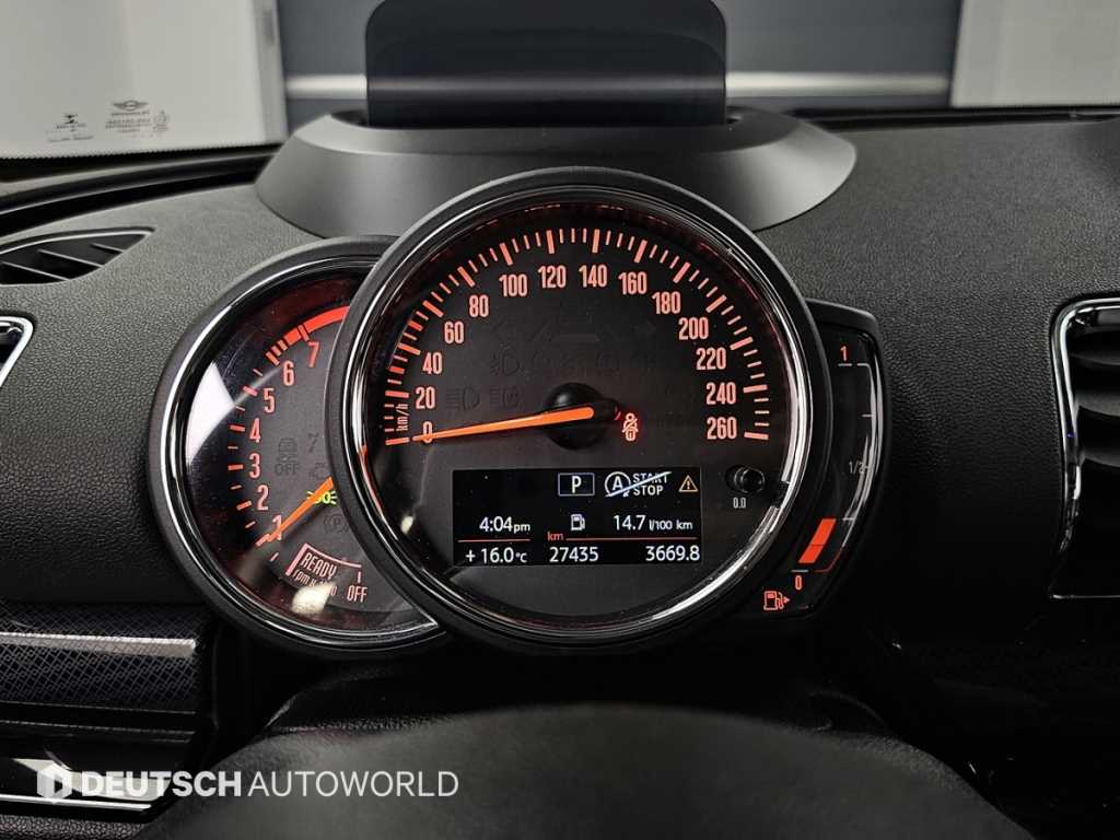 Mini Clubman - Vista 8