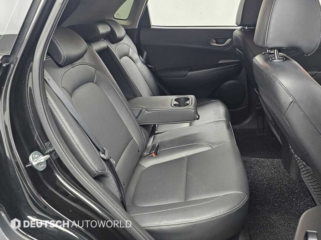 HYUNDAI Kona - Vista 12