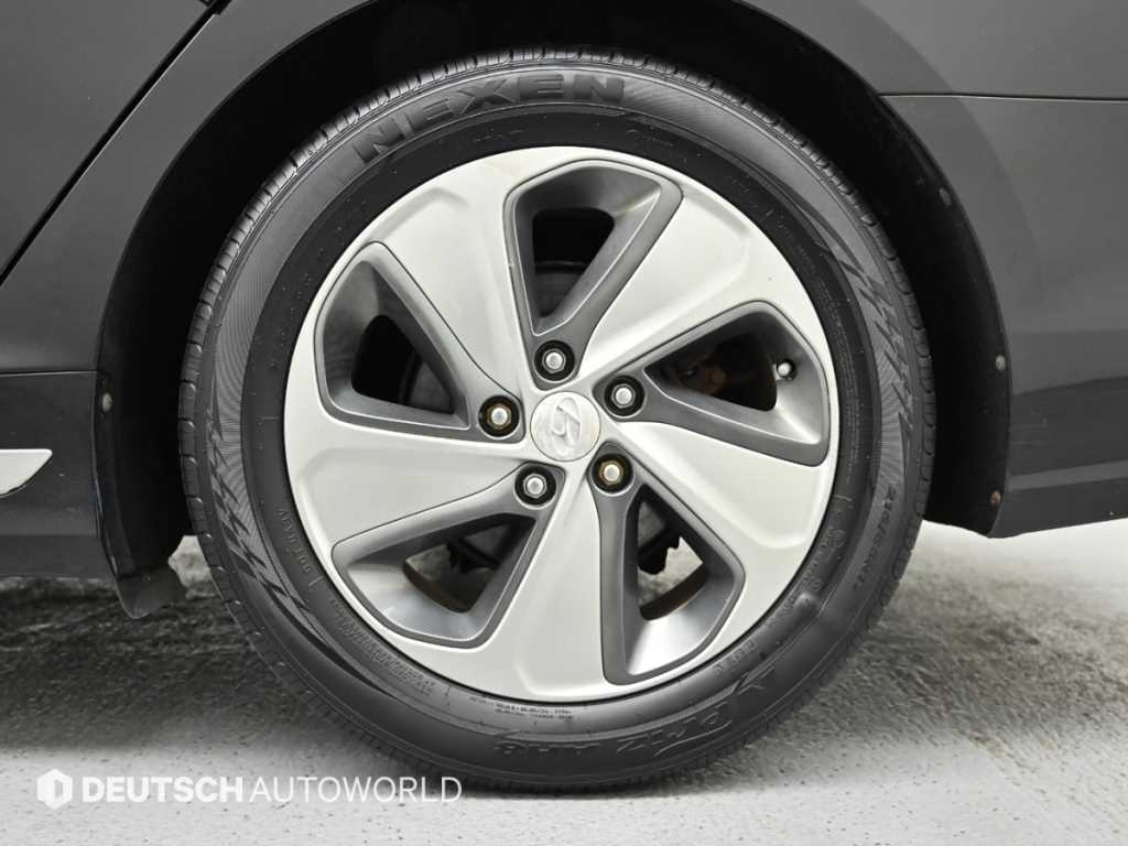 HYUNDAI Sonata - Vista 5