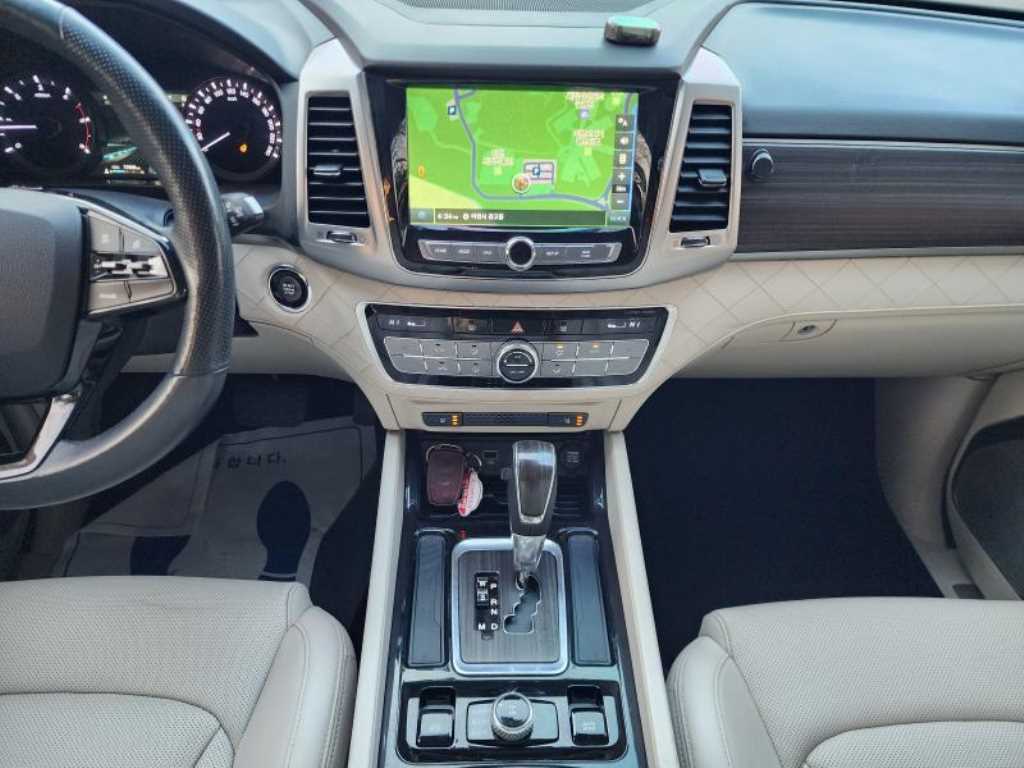 Ssangyong Rexton - Vista 12