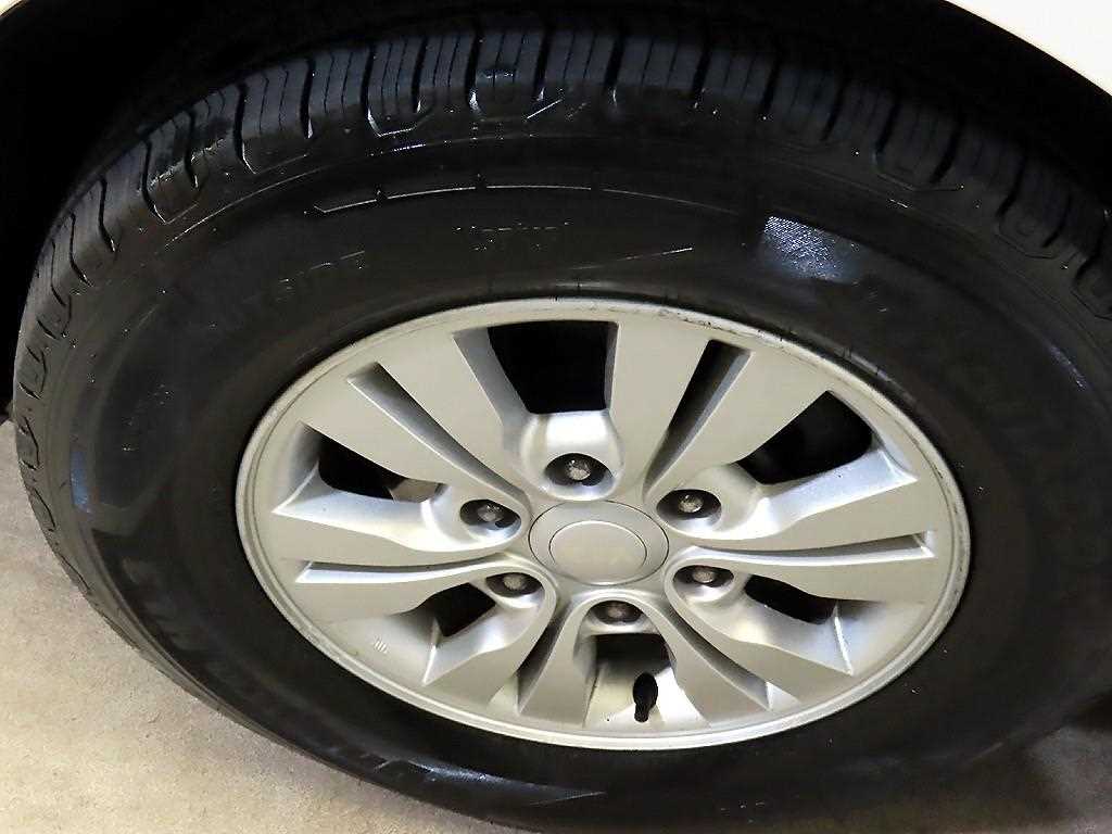 KIA Carnival 2012 Blanco - Importación desde Corea - HF Imports Iquique - Foto 18