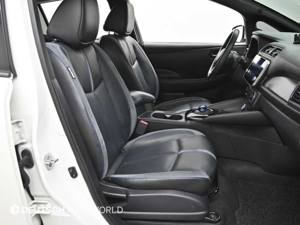 Nissan Leaf - Vista 10