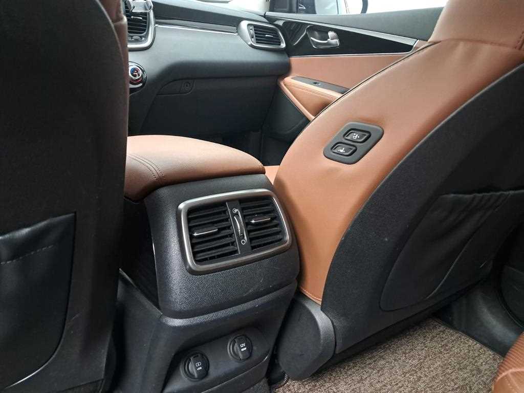 KIA Sorento 2019 Gris - Importación desde Corea - HF Imports Iquique - Foto 16