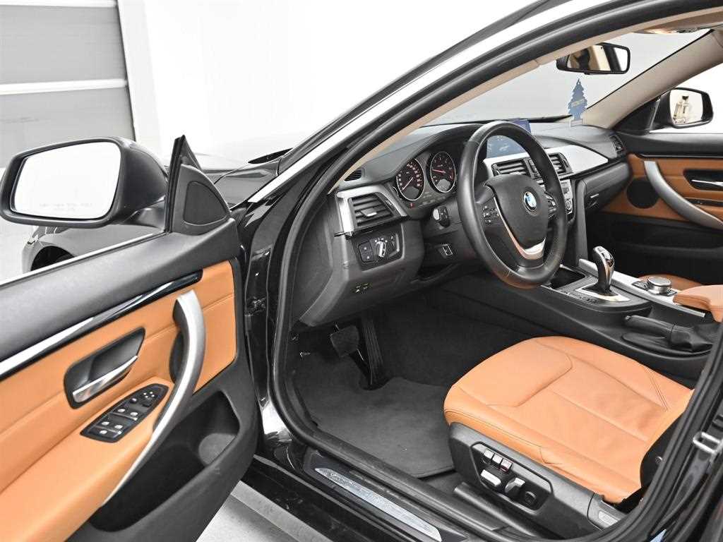 BMW 4 Series - Vista 11