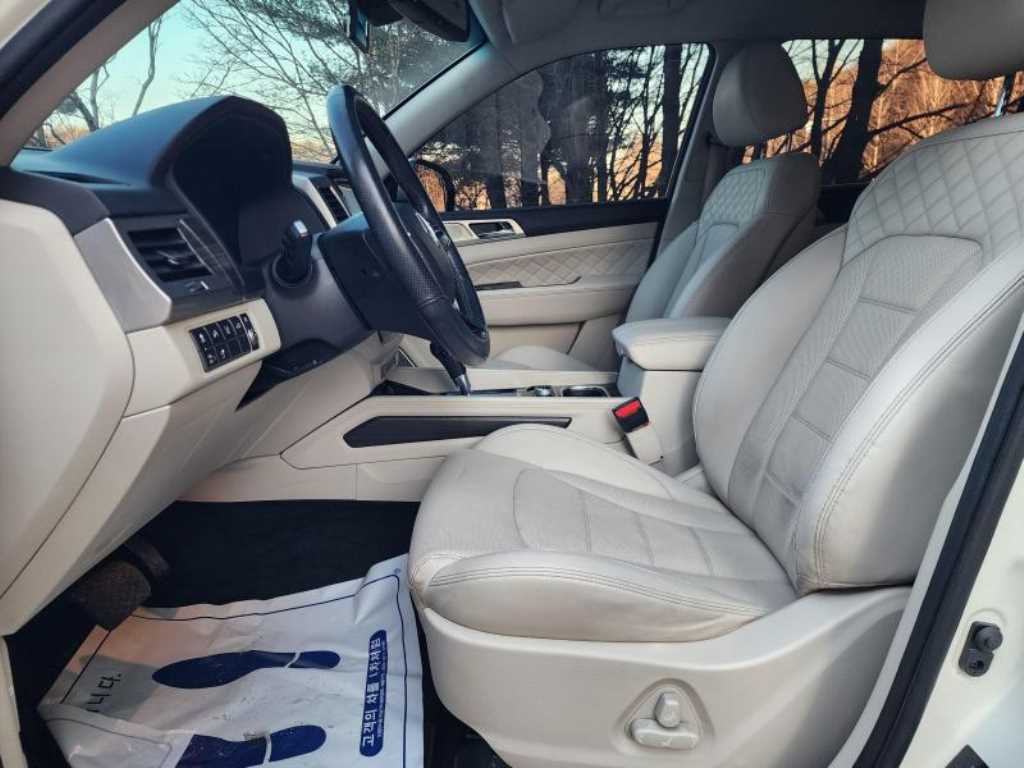 Ssangyong Rexton - Vista 9