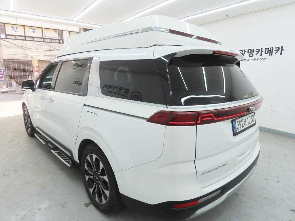 KIA Carnival - Vista 4