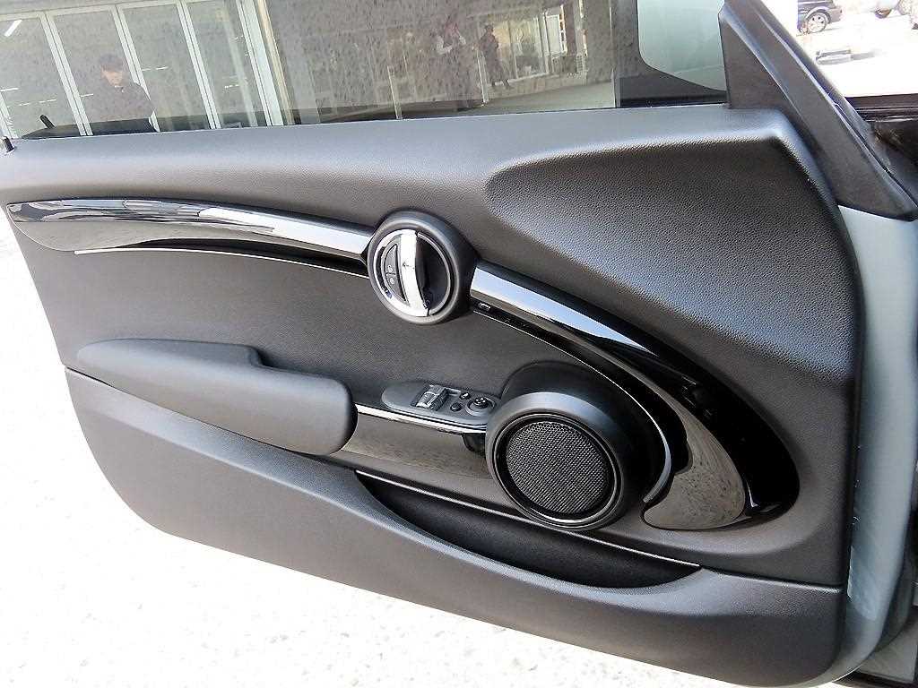 Mini Cooper - Vista 11