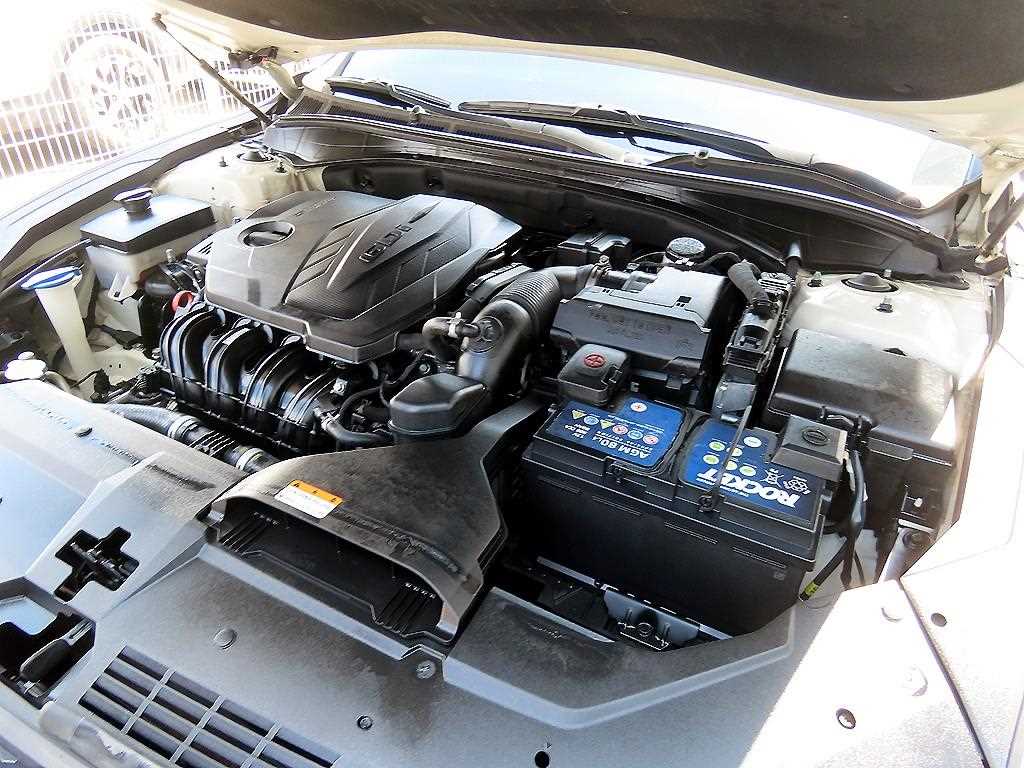 HYUNDAI Grandeur 2020 Blanco - Importación desde Corea - HF Imports Iquique - Foto 19