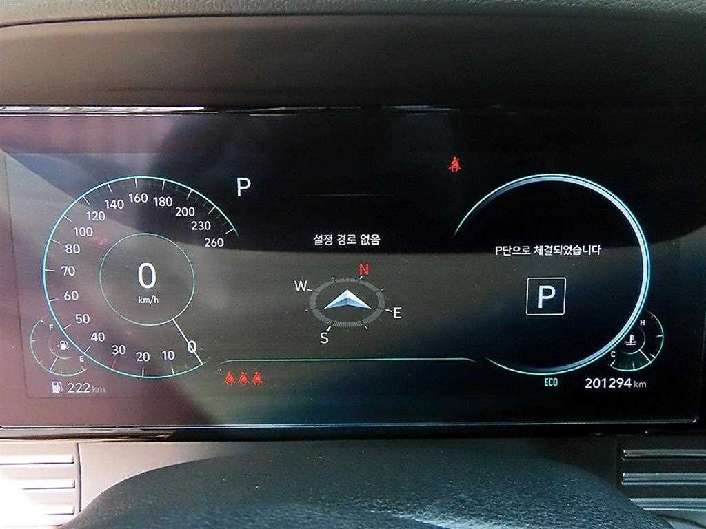 HYUNDAI Grandeur - Vista 9